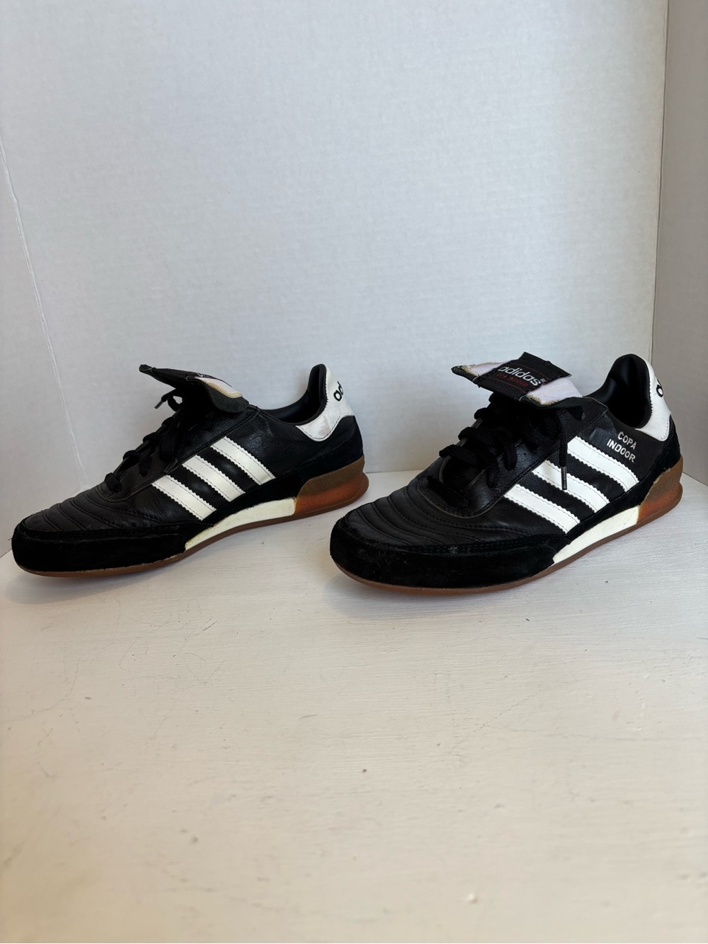 Vintage Adidas Copa Indoor Soccer Shoes size US Men’s 5 1/2 - Picture 2 of 9